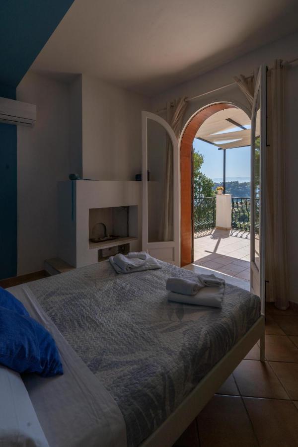 卡斯泰拉马莱Casa Vacanze Baia Di Guidaloca别墅 外观 照片