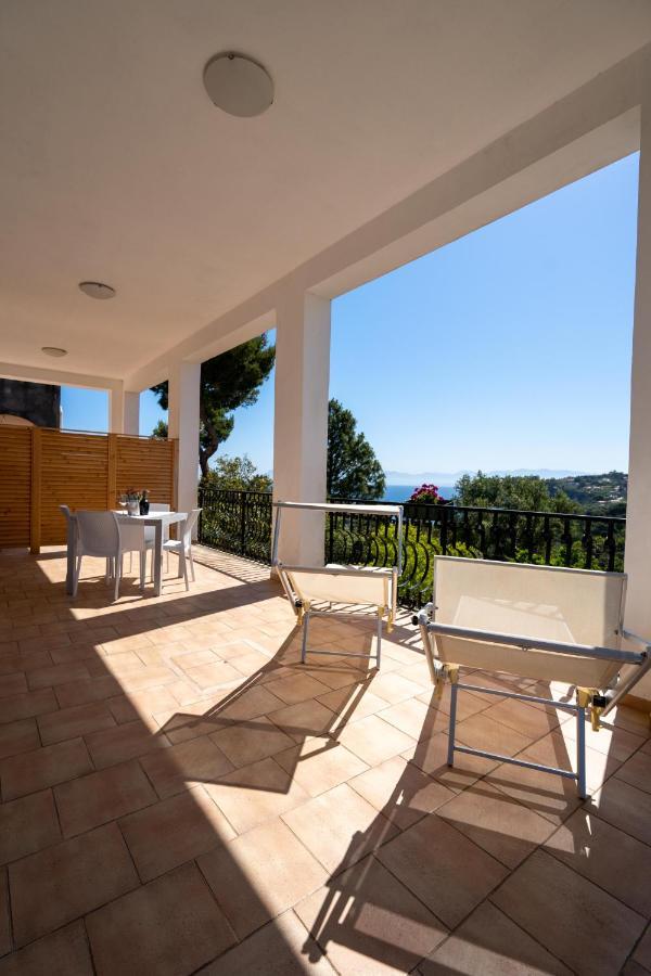 卡斯泰拉马莱Casa Vacanze Baia Di Guidaloca别墅 外观 照片
