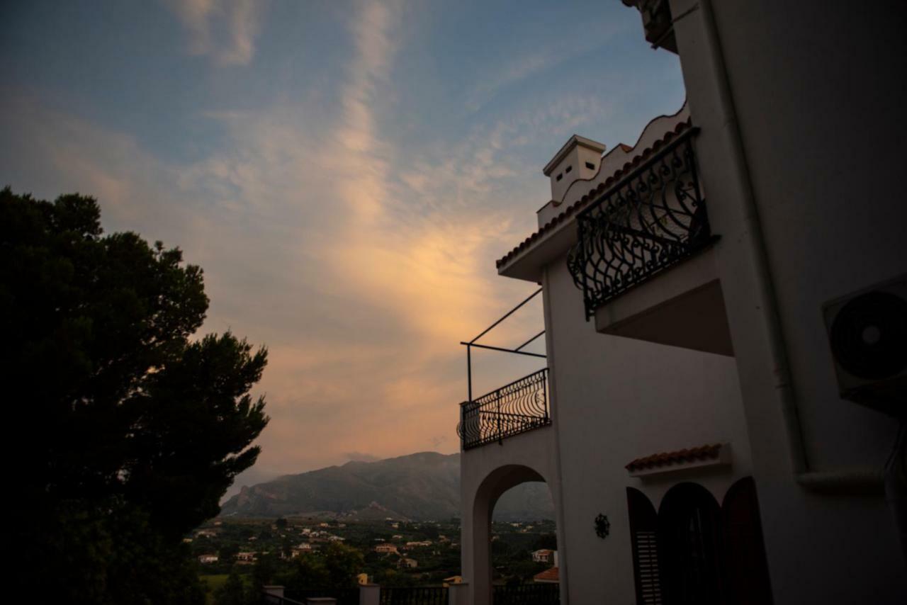 卡斯泰拉马莱Casa Vacanze Baia Di Guidaloca别墅 外观 照片