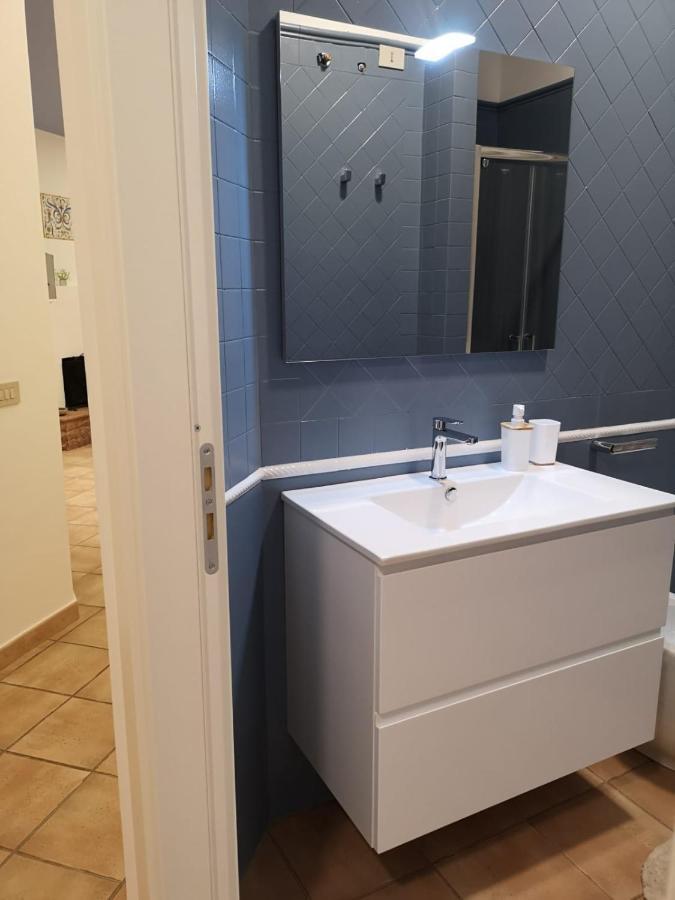 卡斯泰拉马莱Casa Vacanze Baia Di Guidaloca别墅 外观 照片